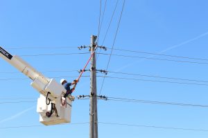 How to Avoid These 13 Common Causes of Injuries and Fatalities for Utility Workers